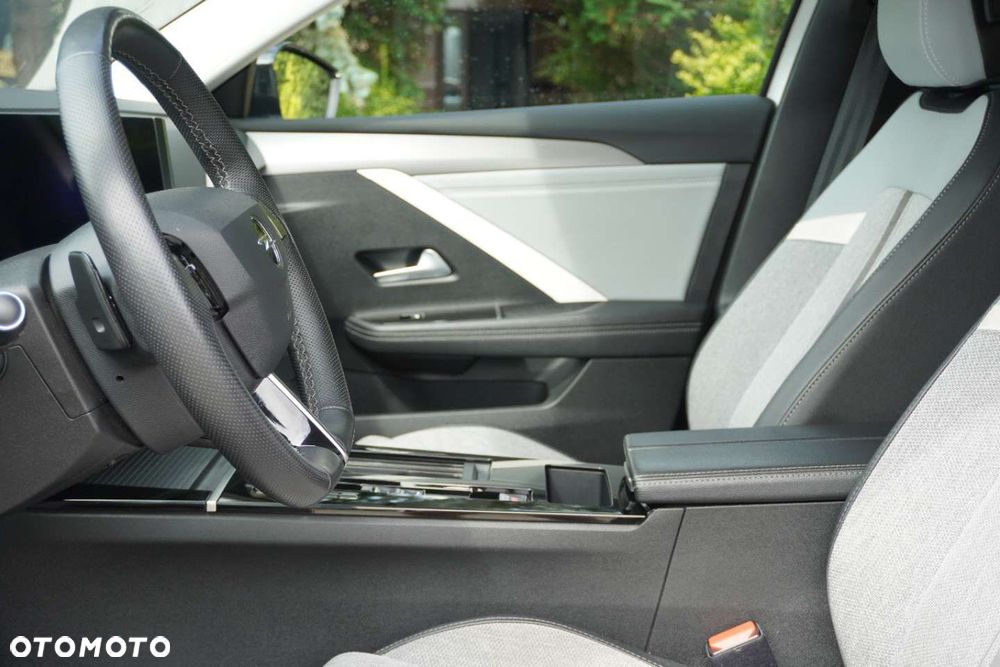 Opel Astra - 12
