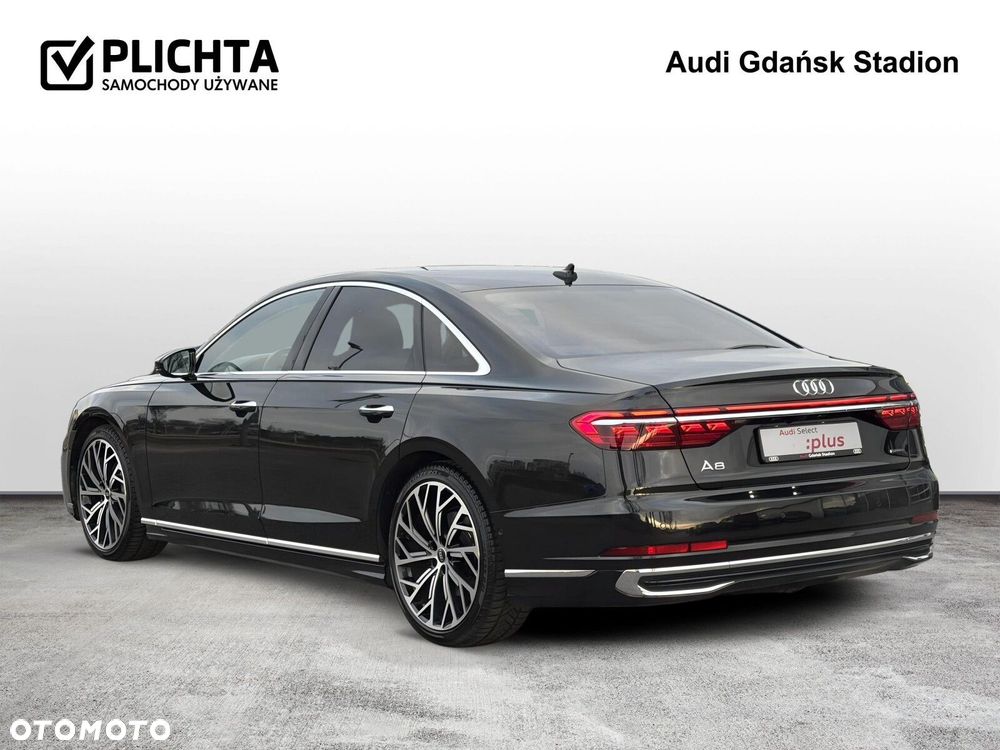 Audi A8 - 4