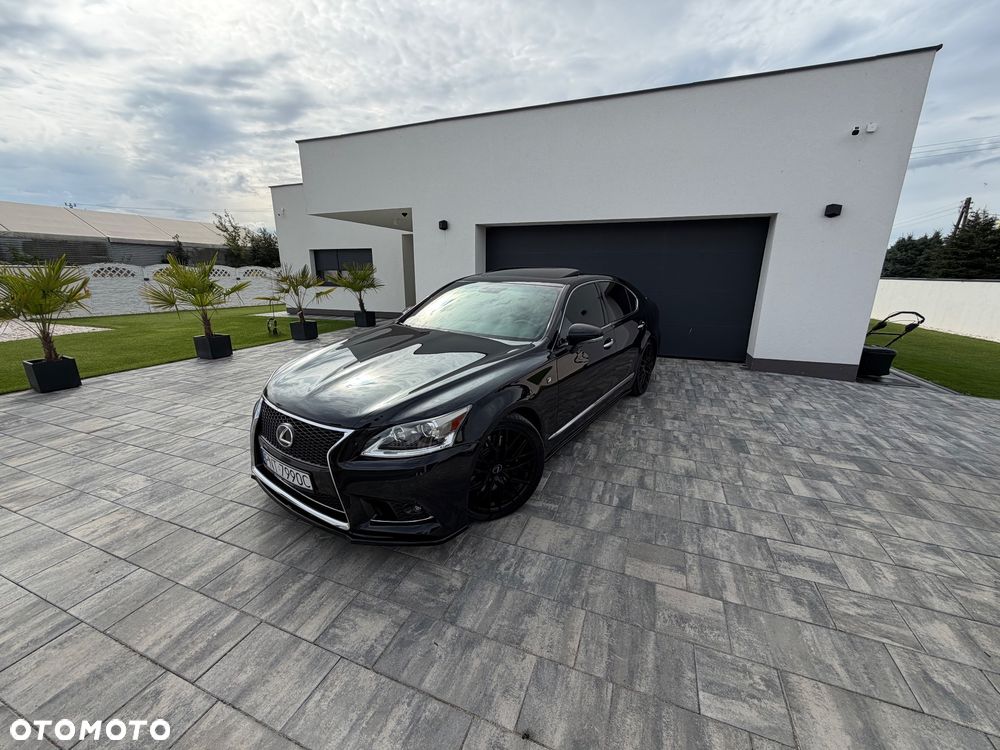 Lexus LS 460 F Sport - 1