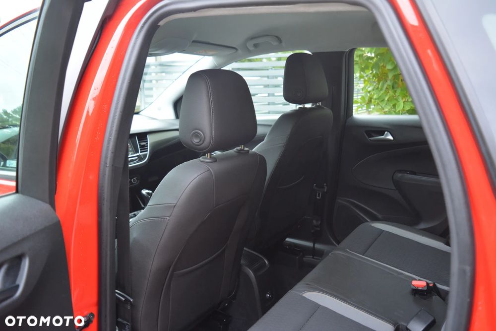 Opel Crossland X 1.2 Edition - 24