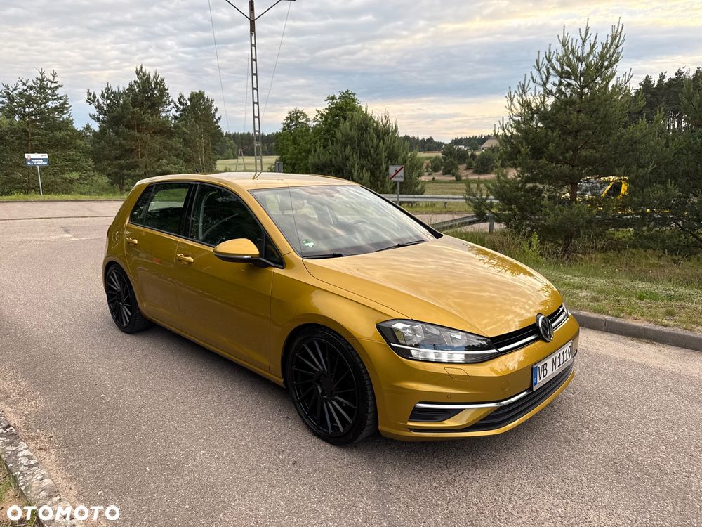 Volkswagen Golf - 9