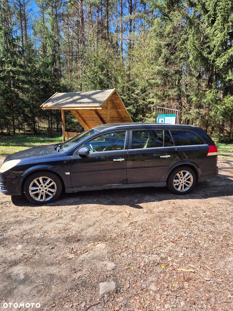 Opel Vectra 1.9 CDTI DPF Cosmo - 12