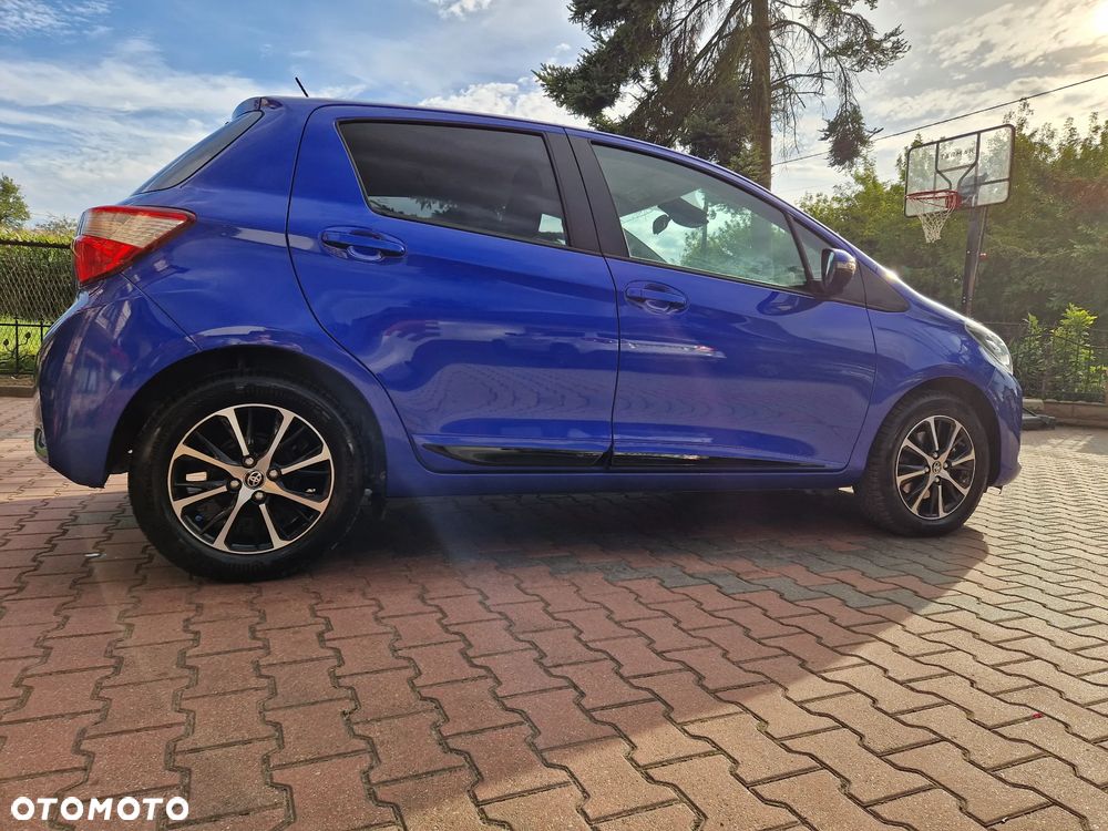 Toyota Yaris 1.5 Premium CVT - 9