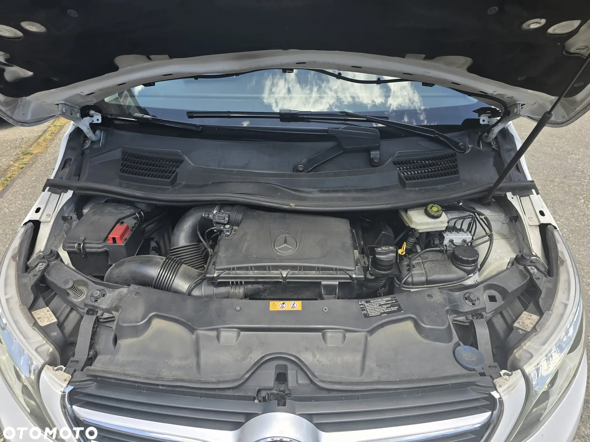 Mercedes-Benz Klasa V 220 d 4-Matic 7G-Tronic - 8