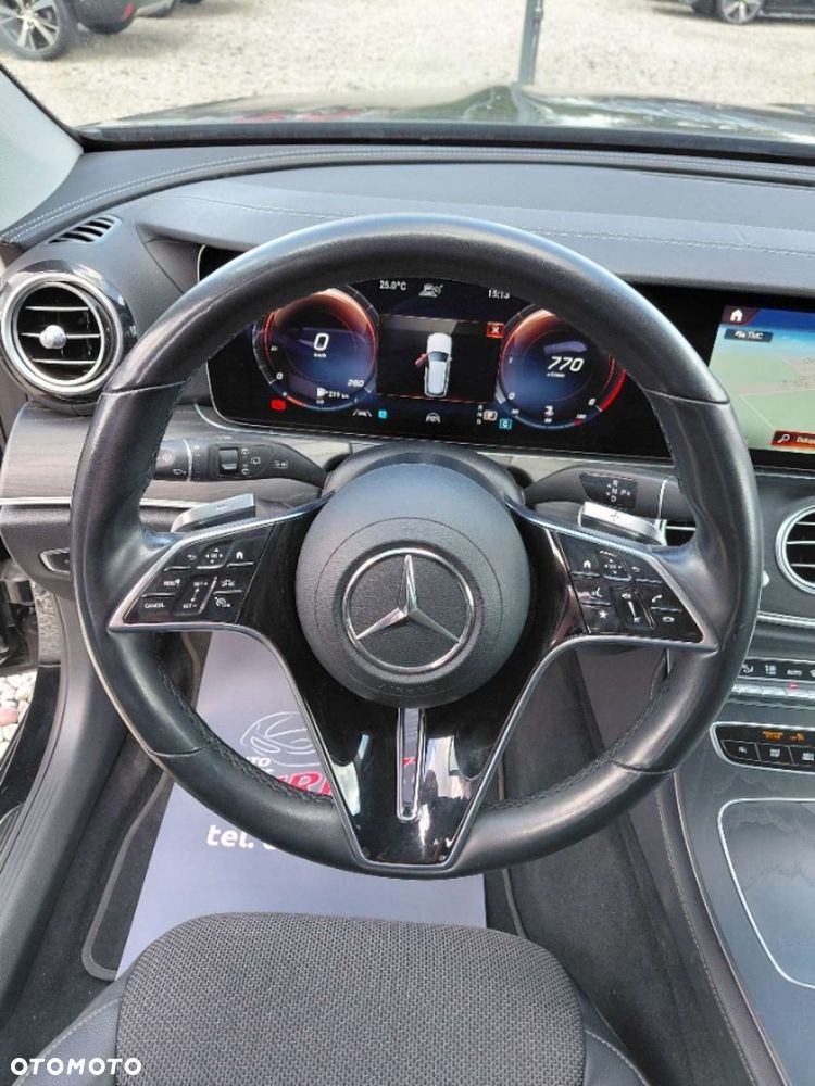 Mercedes-Benz Klasa E - 15