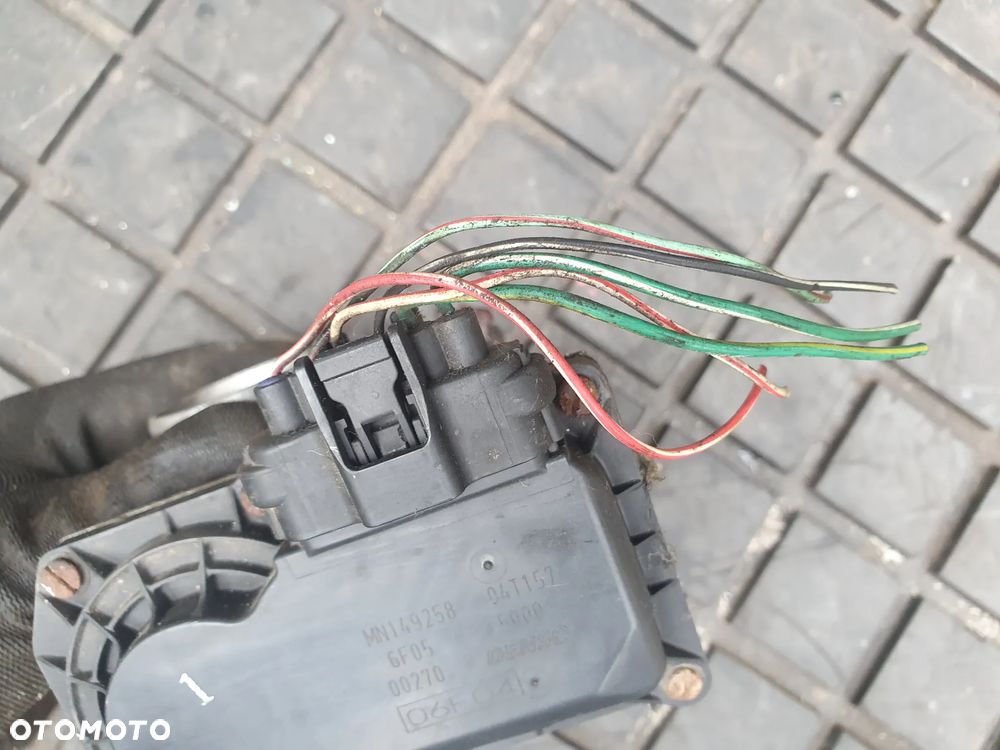 MITSUBISHI COLT VI Z30 10R LIFT 1.1 PRZEPUSTNICA DENSO MN149258  + WTYCZKA INSTALACJA - 3