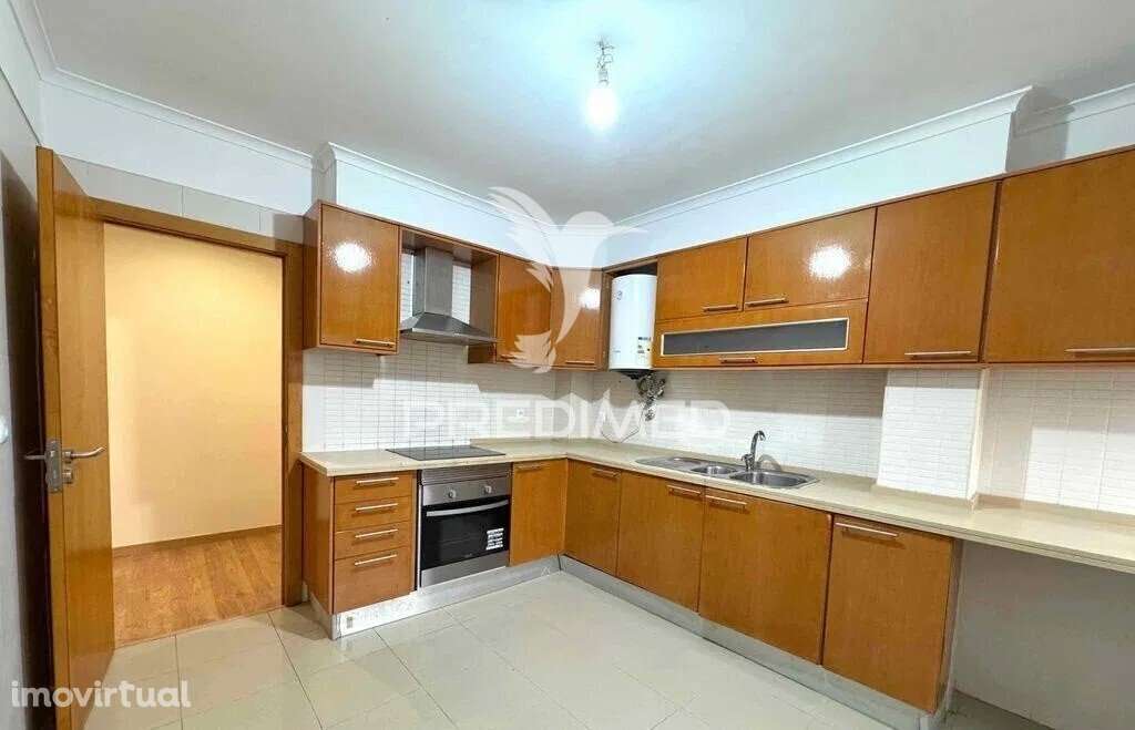 Fantástico T3 em Rio de Mouro - Grande imagem: 5/33