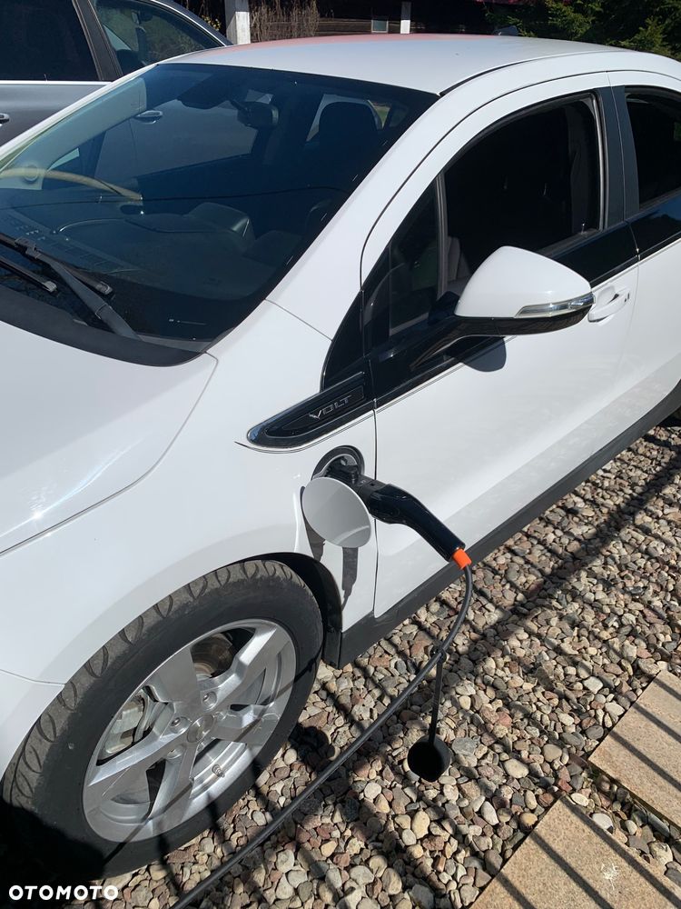 Chevrolet Volt - 14
