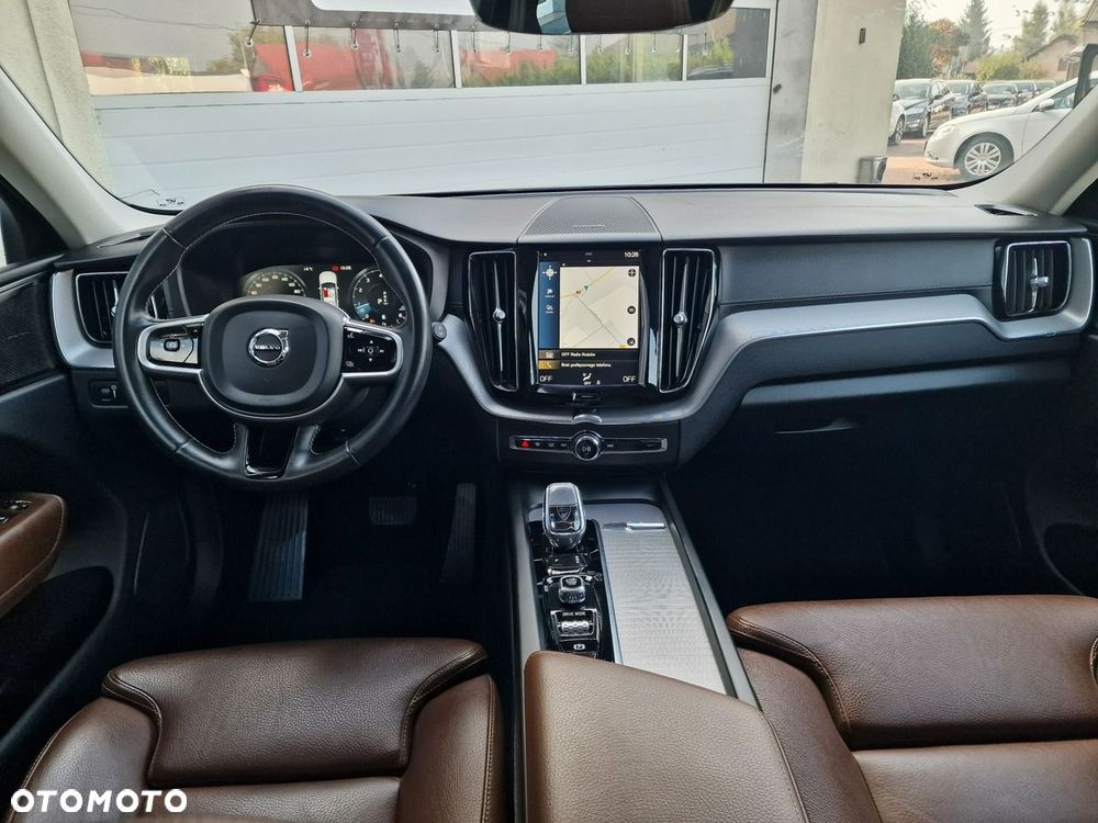 Volvo XC 60 B5 B AWD Geartronic Inscription - 17