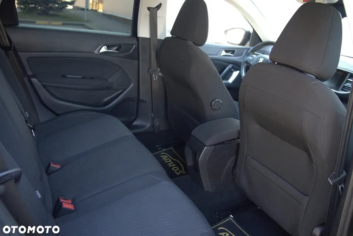 Peugeot 308 SW BlueHDi 120 Stop & Start Business-Line - 34