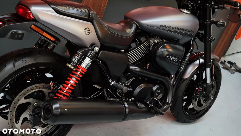 Harley-Davidson Street Rod XG 750A - 10