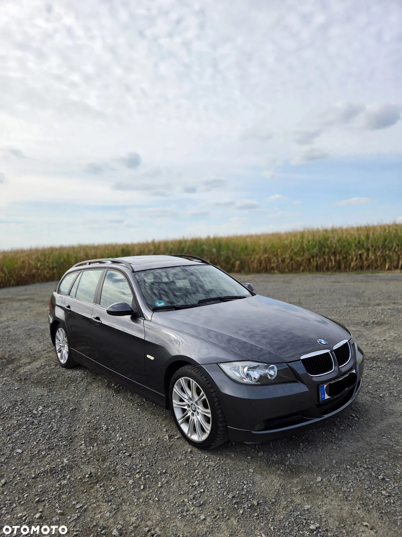 BMW Seria 3 318i Touring - 3