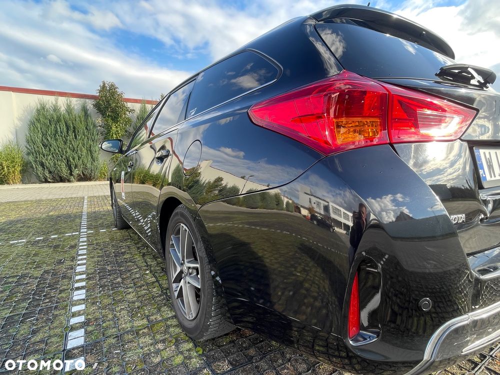 Toyota Auris - 19