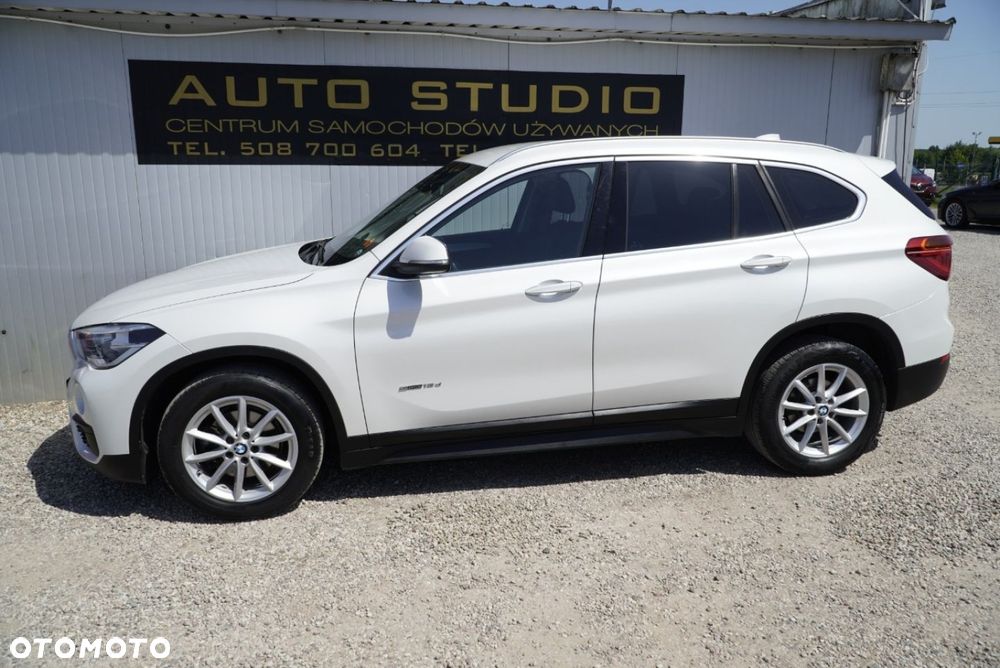 BMW X1 sDrive18d Advantage sport - 34