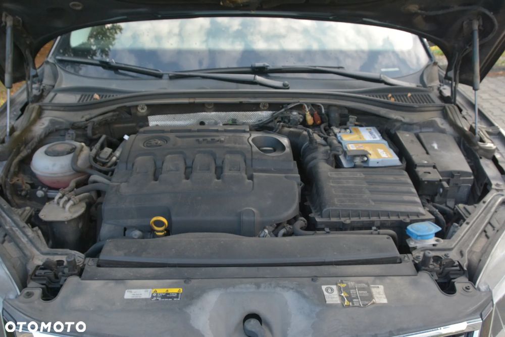 Skoda Superb 2.0 TDI Active - 8