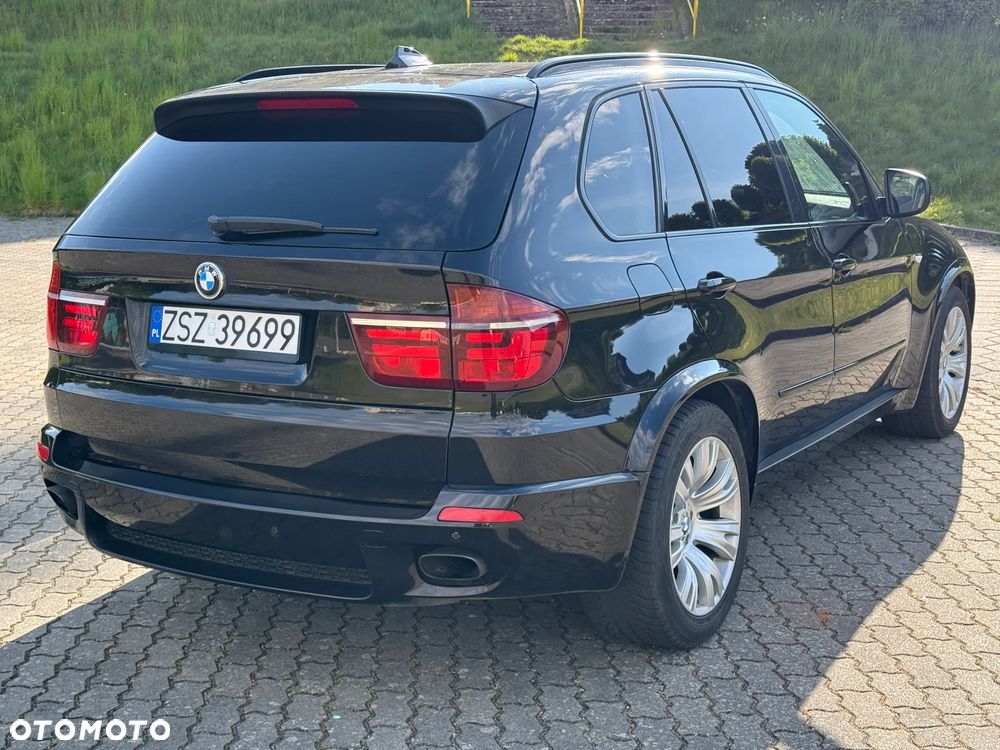 BMW X5 xDrive50i - 12