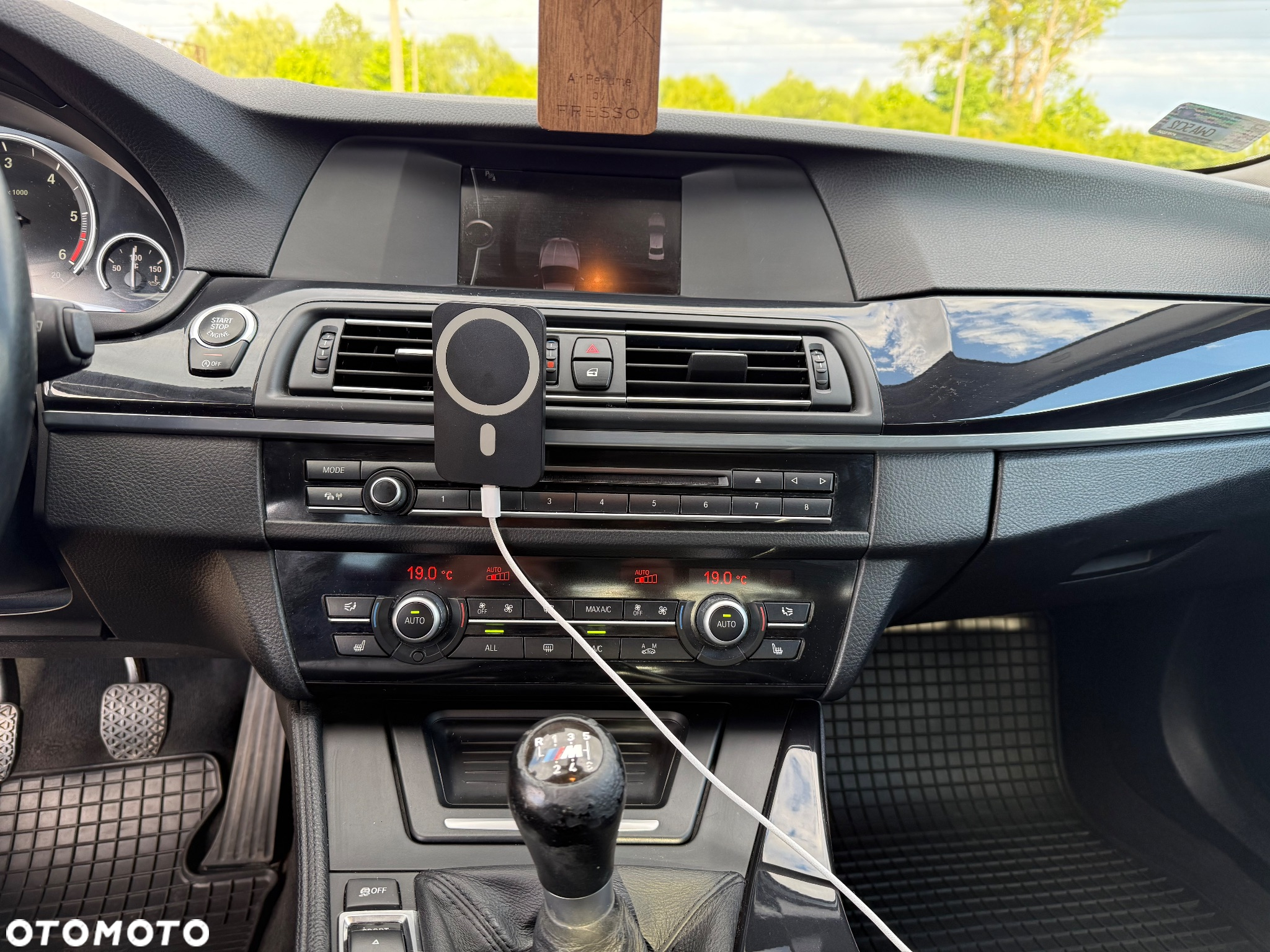BMW Seria 5 520d - 12