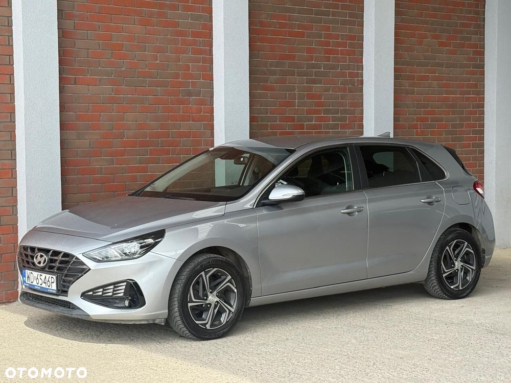 Hyundai i30 1.5 DPI Comfort - 1