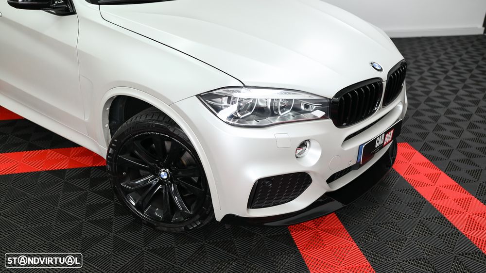 BMW X5 40e xDrive Pack M - 14
