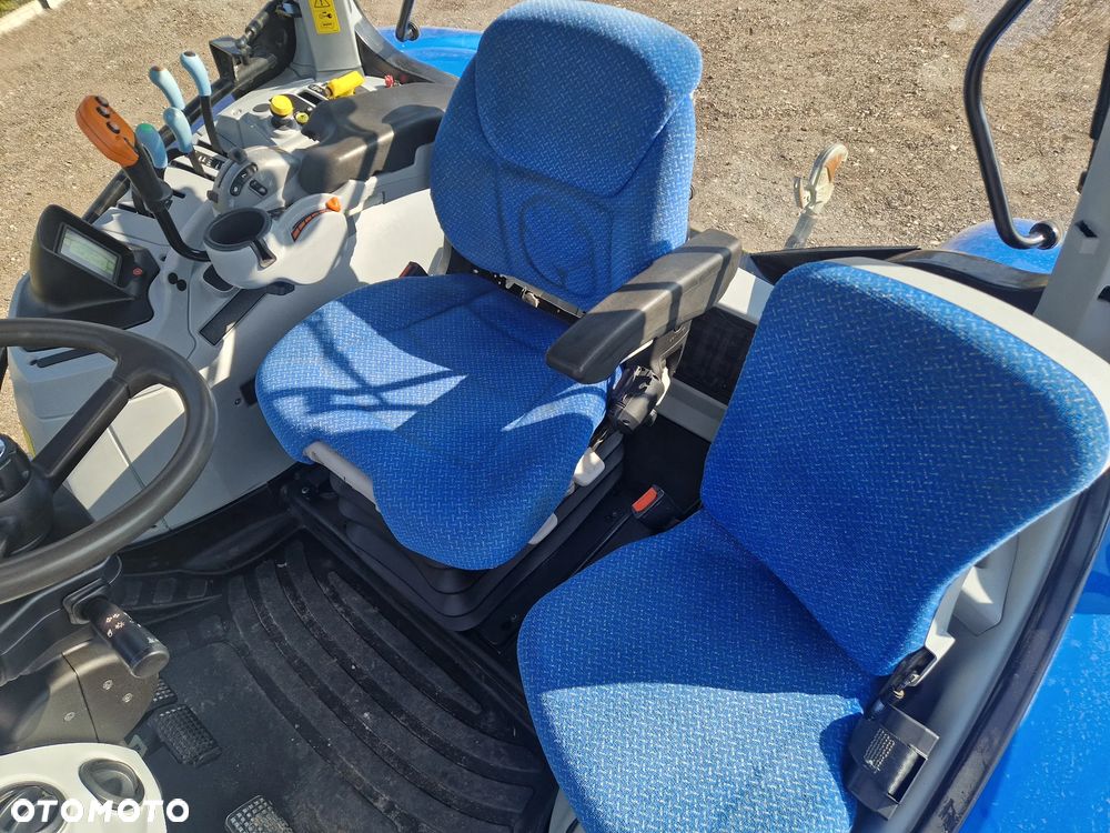 New Holland T7.200 - 9