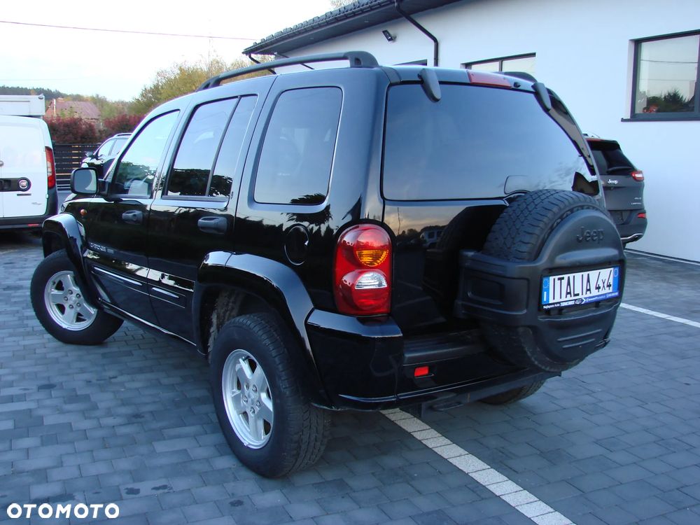 Jeep Cherokee 2.8 CRD Exclusive - 11