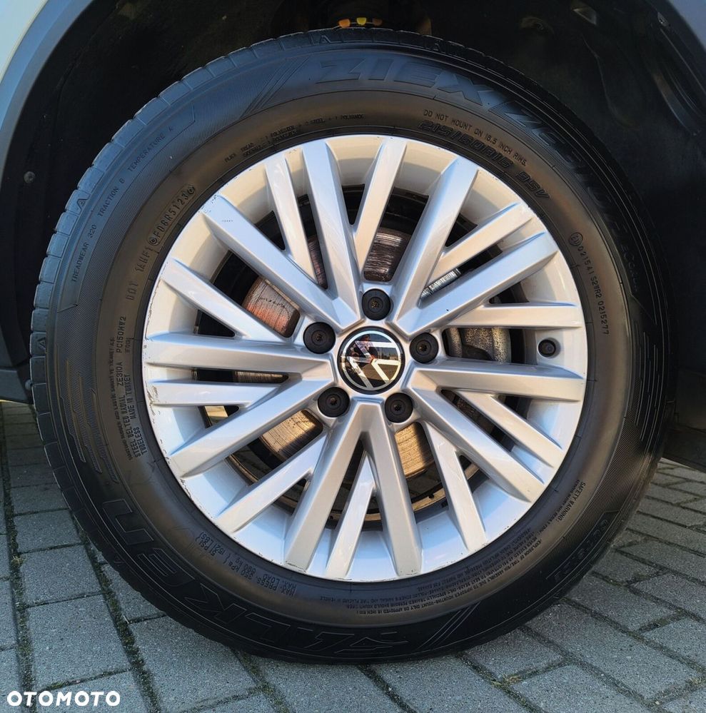 Volkswagen T-Roc 1.5 TSI Life DSG - 27
