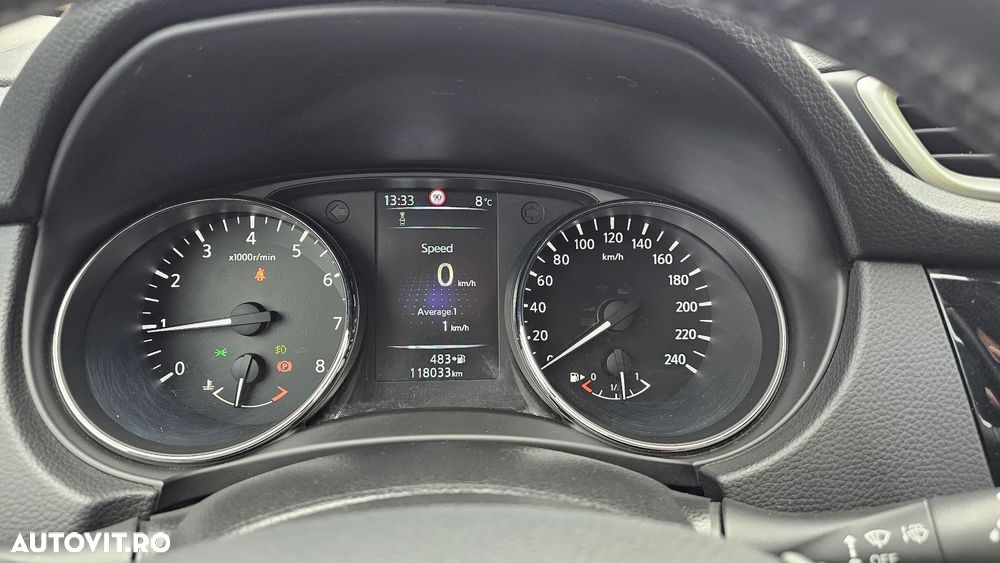 Nissan Qashqai 1.2 DIG-T TEKNA - 24