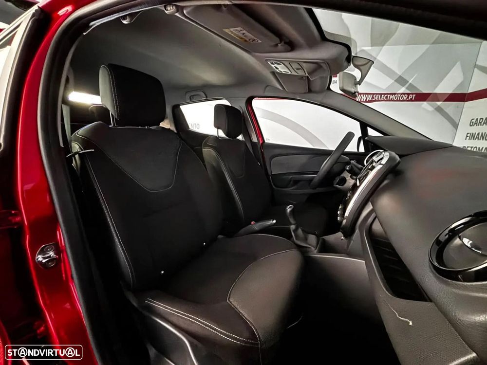 Renault Clio - 14
