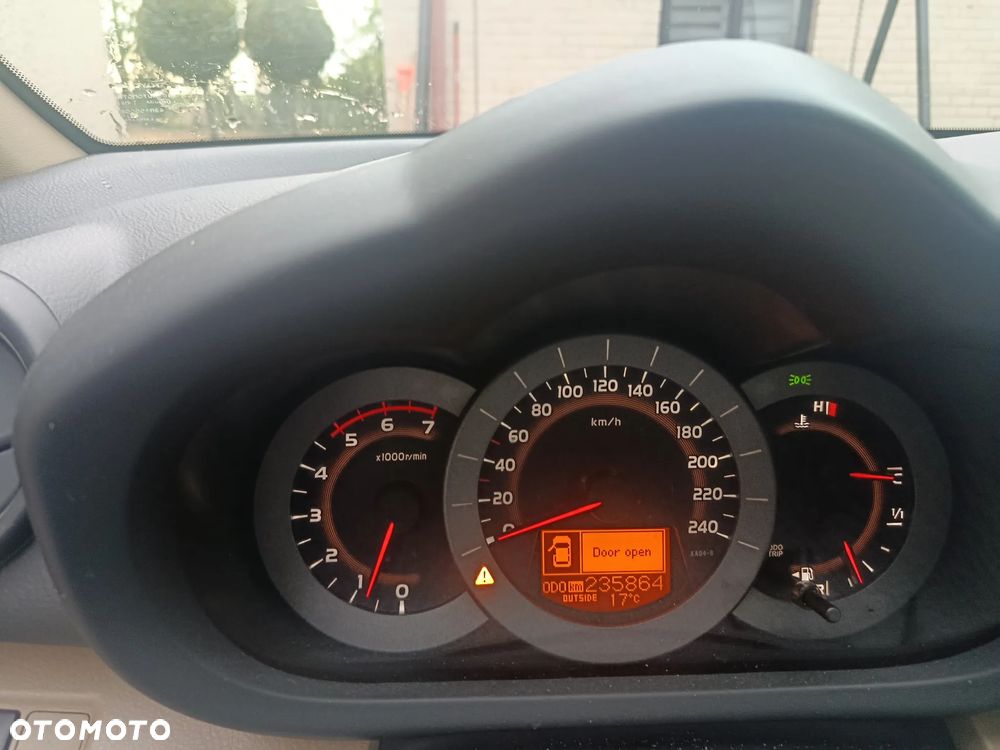 Toyota RAV4 2.2 D-4D Sol - 7