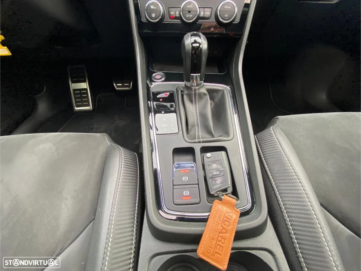 SEAT Leon 2.0 TSI S&S DSG Cupra 300 - 28