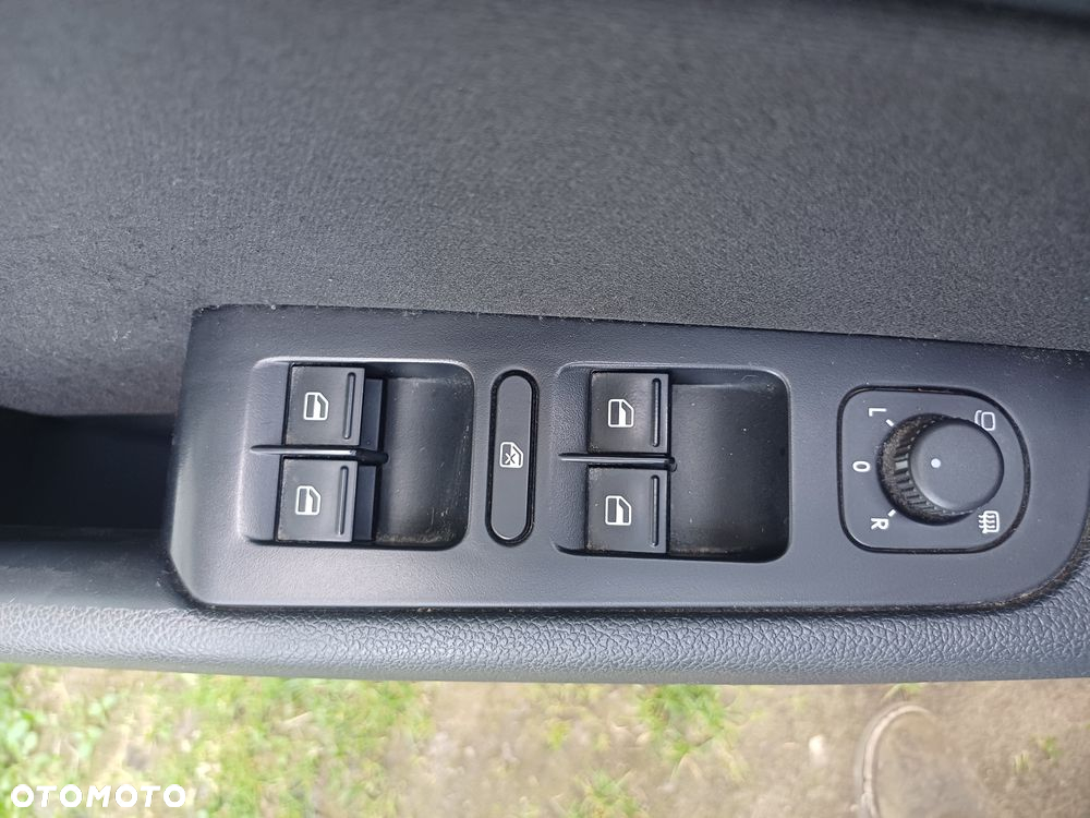 Skoda Superb Combi 2.0 TDI 4x4 DSG AllDrive - 16