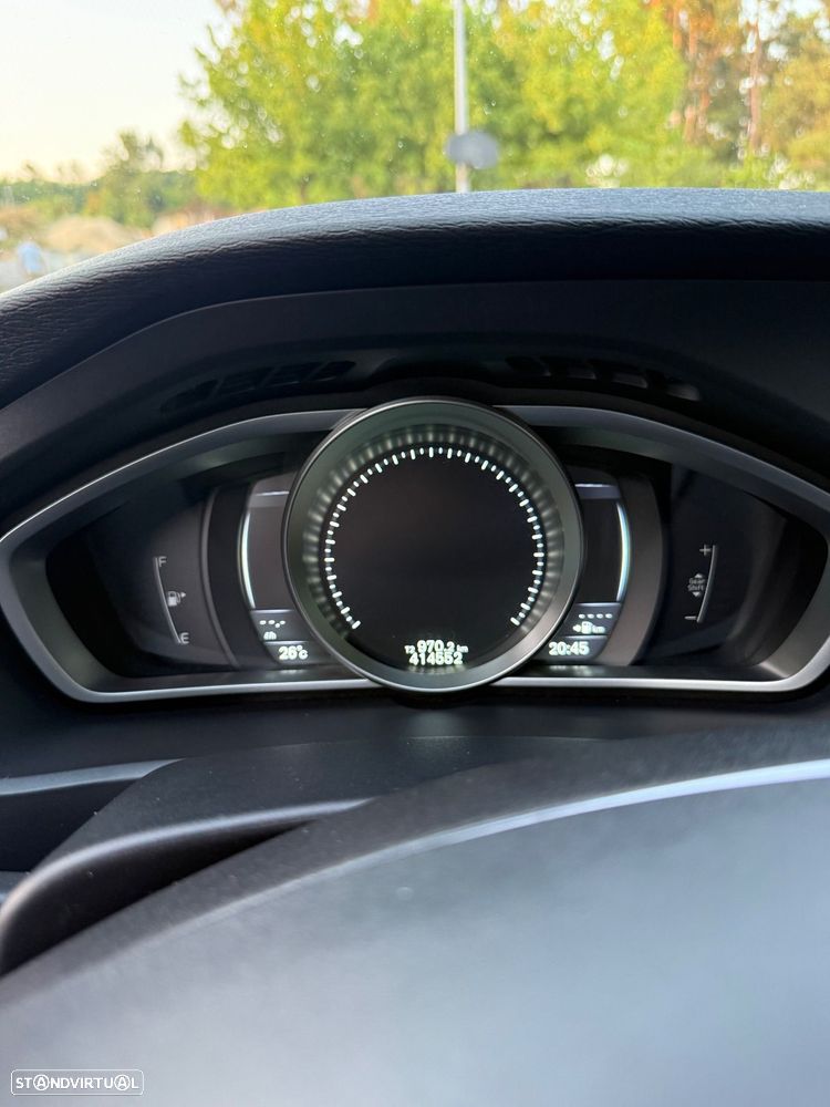 Volvo V40 D4 RDesign - 10