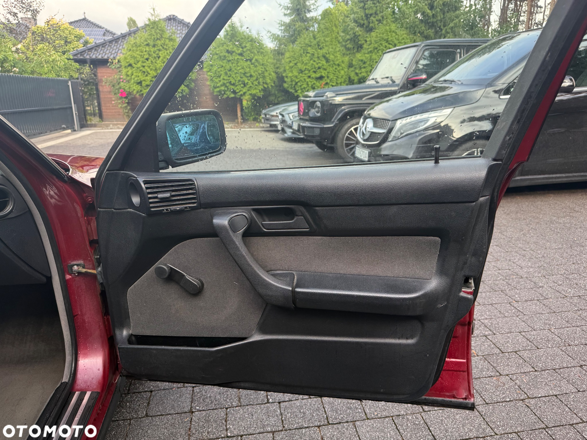 BMW Seria 5 520i - 28
