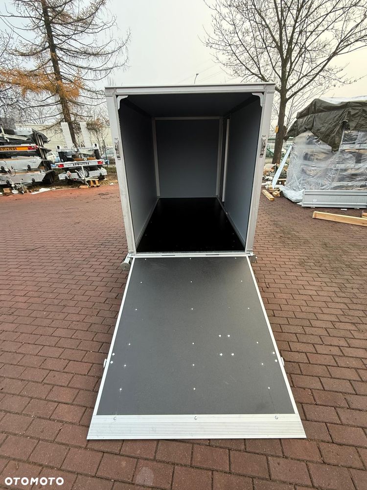 Saris Przyczepa kontener Saris VAN BODY 256x134x150 1300kg 1 oś furgon rampa - 8