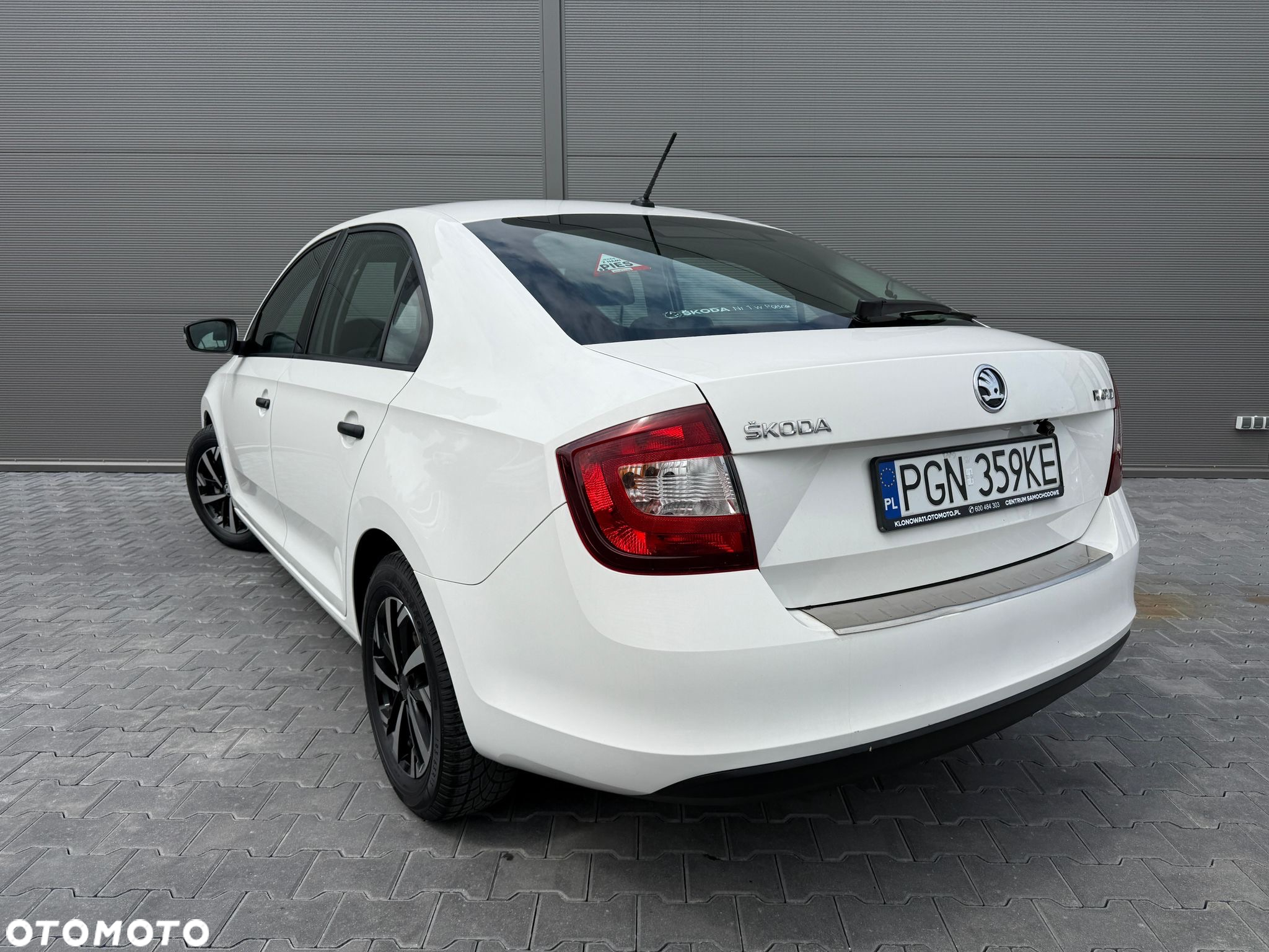 Skoda RAPID 1.0 TSI Ambition - 8