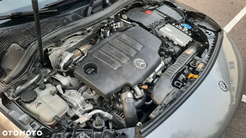 Mercedes-Benz Klasa B 200 d 4-Matic AMG Line 8G-DCT - 18