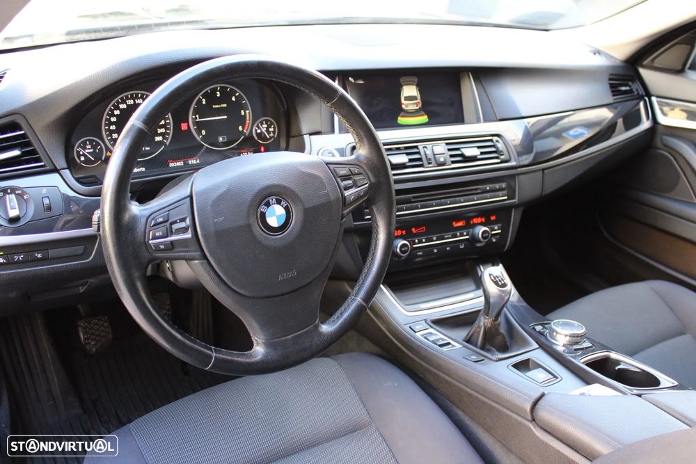 BMW 520 d Luxury Line - 8