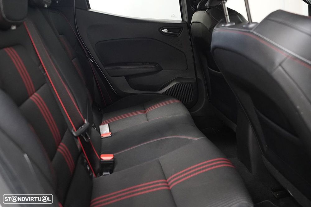 Renault Clio 1.0 TCe RS Line - 23