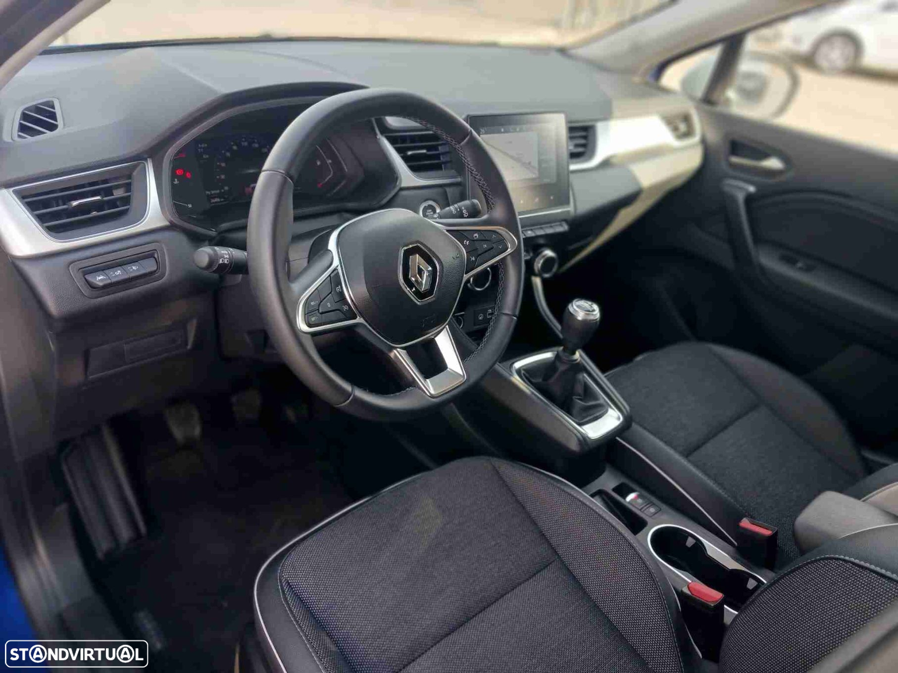 Renault Captur 1.0 TCe Techno - 10