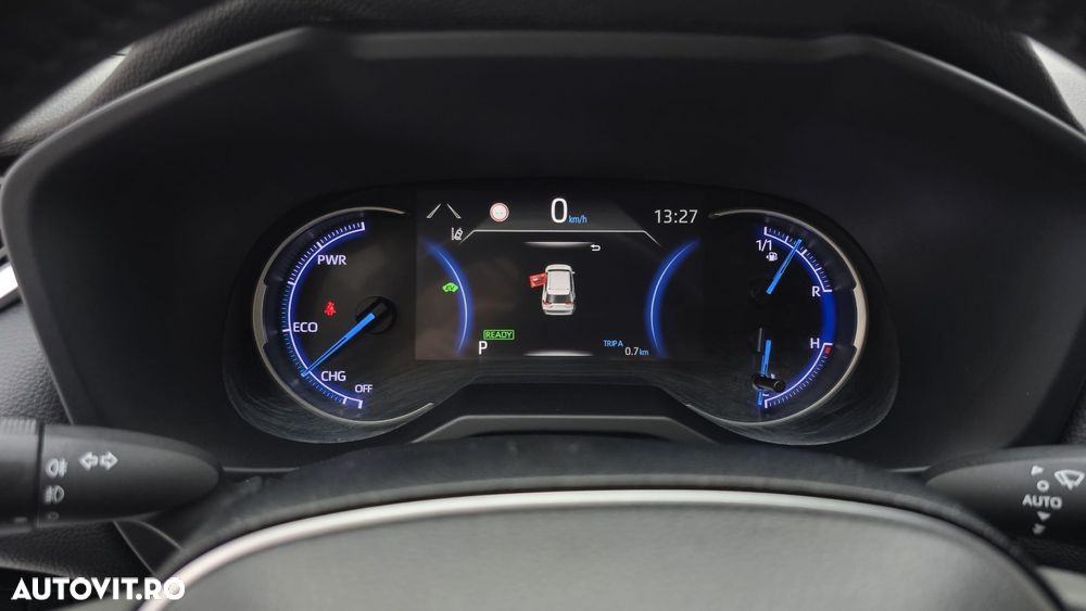 Toyota RAV4 - 16