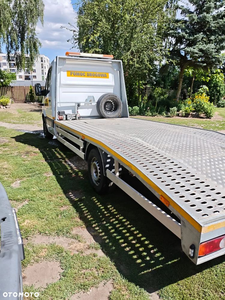 Mercedes-Benz Sprinter - 8