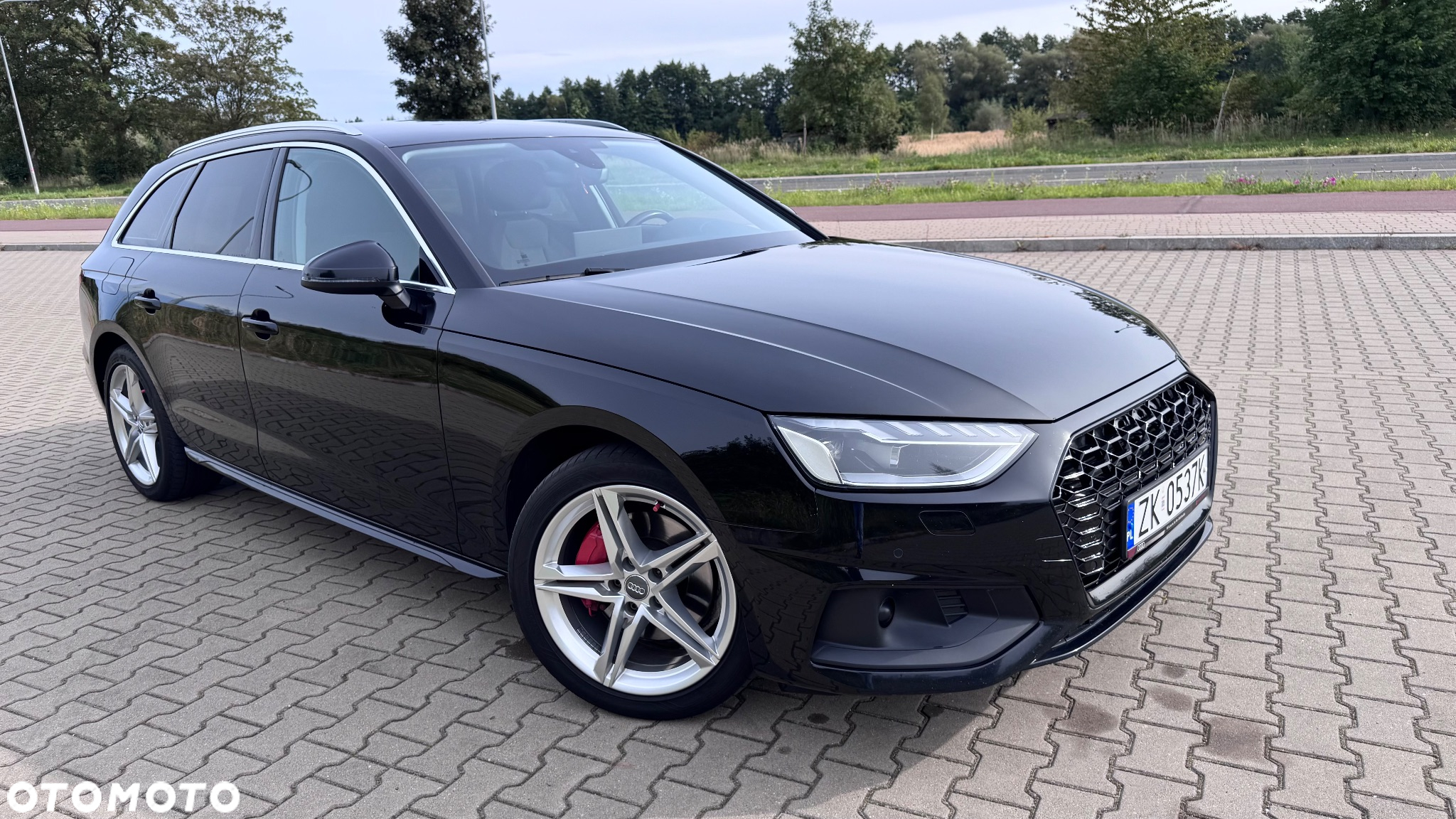 Audi A4 Avant 40 TDI quattro S tronic advanced - 2