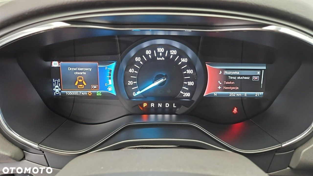 Ford Mondeo 2.0 Hybrid Trend - 14
