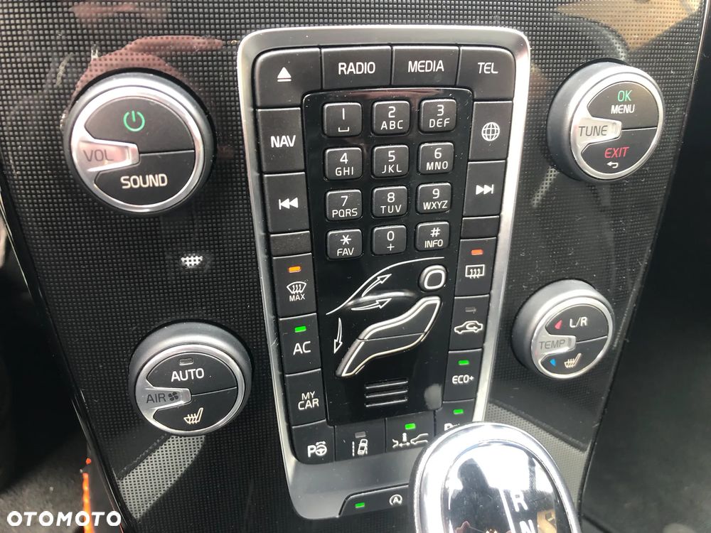 Volvo V40 D3 Geartronic Inscription - 23
