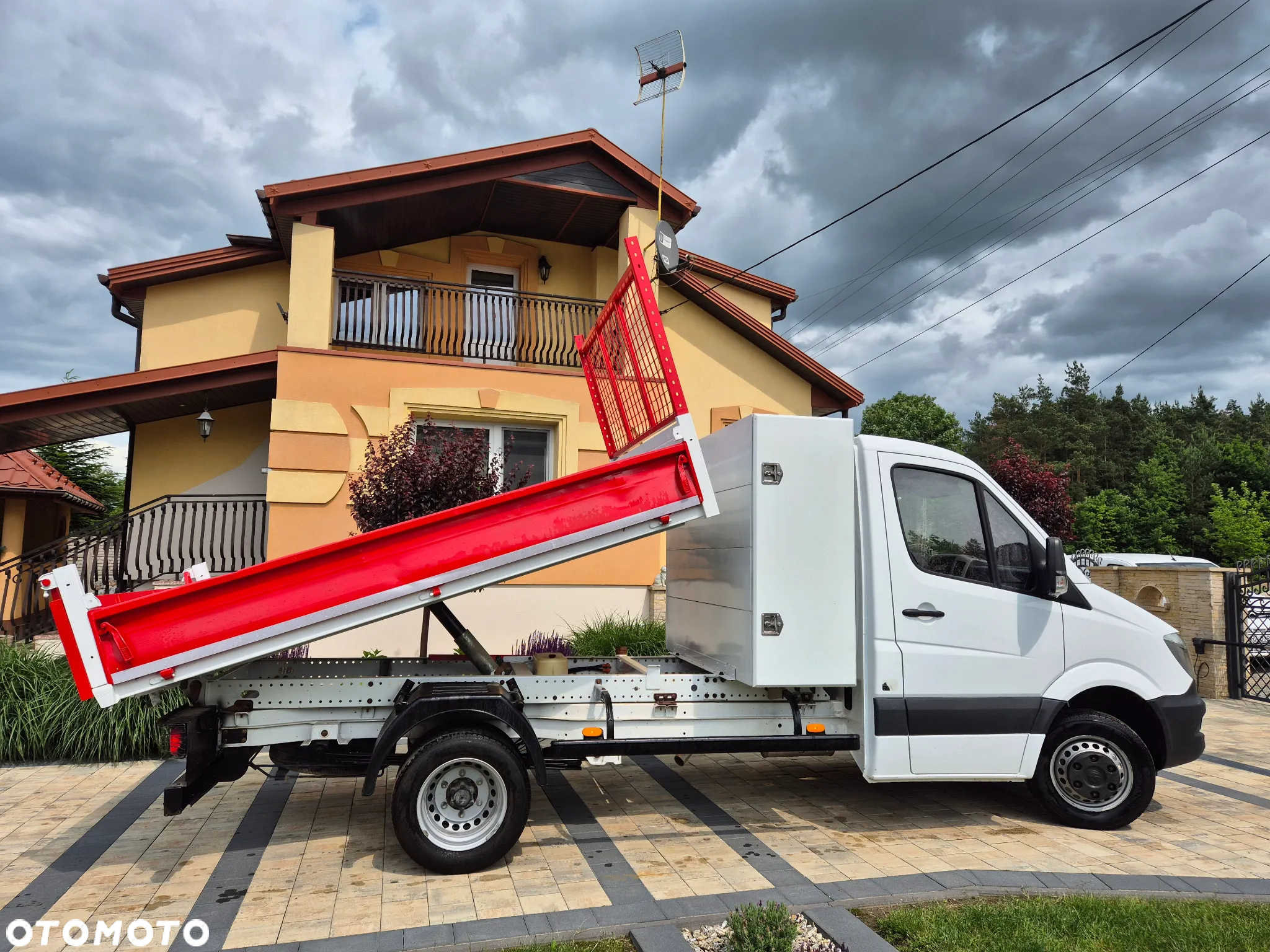Mercedes-Benz SPRINTER 513 CDI BLIZNIAK WYWROTKA KIPER HAK 3.5T - 6