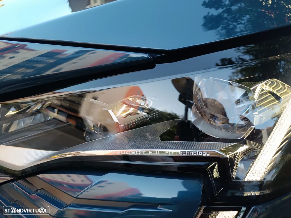 Peugeot 3008 225 e-EAT8 GT - 13
