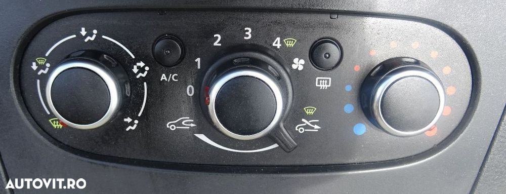 Panou comanda AC Dacia Logan 0.9 TCE din 2013 volan pe stanga - 1