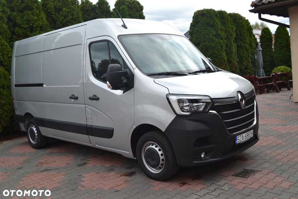 Renault Master Blue L2H2 VA Basis - 18