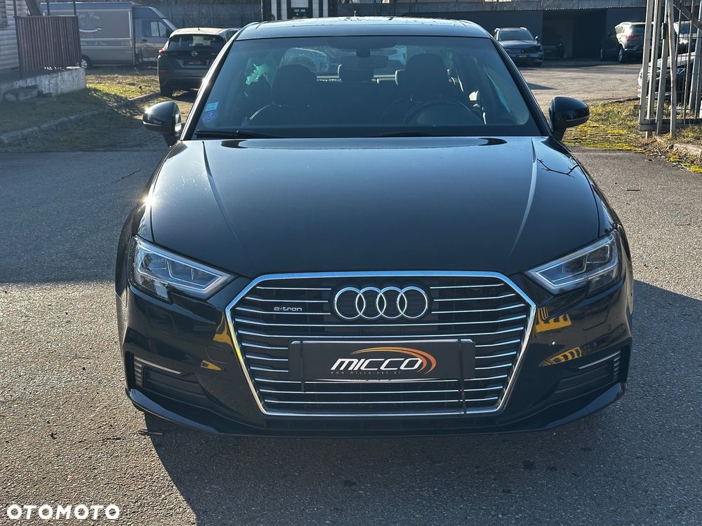 Audi A3 Sportback - 2