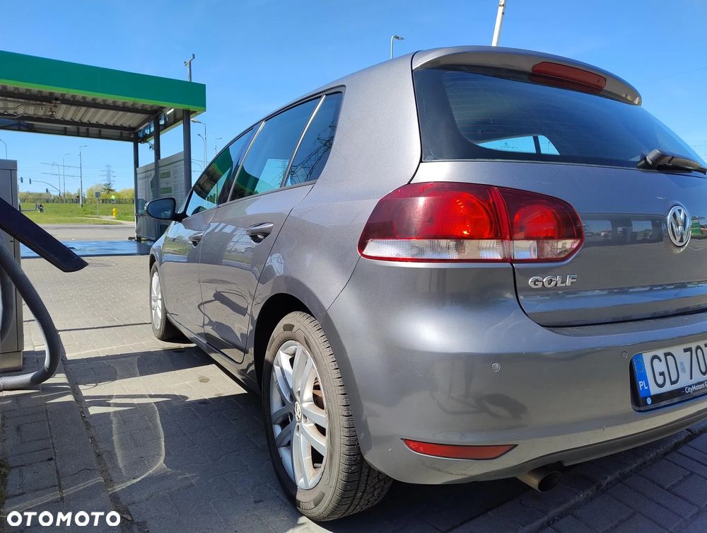 Volkswagen Golf VI 1.6 TDI Comfortline - 1